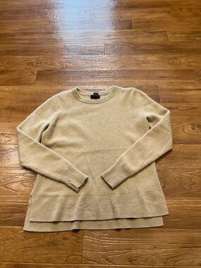 Halogen Beige Crewneck Layered-Hem 100% cashmere Sweater